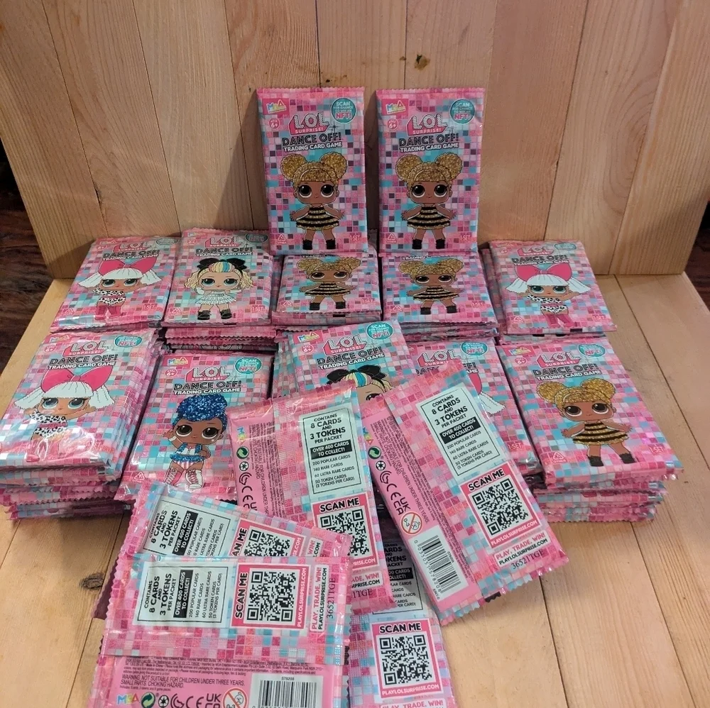 LOL Surprise Trading Cards Lot Of 98 Packs New - Picture 7 of 9